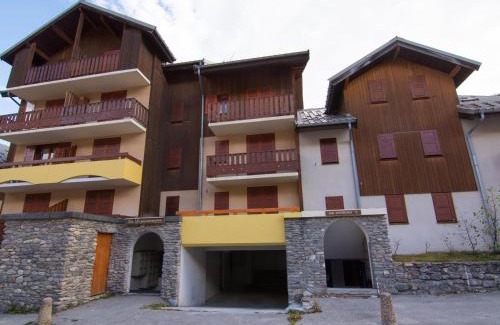 Valloire Apartment | Charmant 2P cabine + mezzanine, 6 pers, exposé Ouest à Valloire, près du centre et des commodités - FR-1-263-185