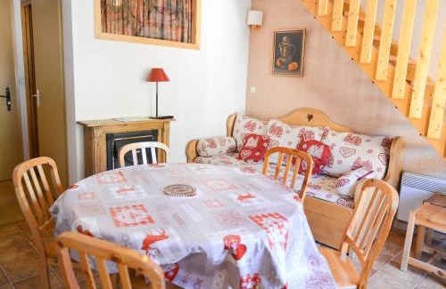 Valloire Apartment | Charmant 2P cabine + mezzanine, 6 pers, exposé Ouest à Valloire, près du centre et des commodités - FR-1-263-185