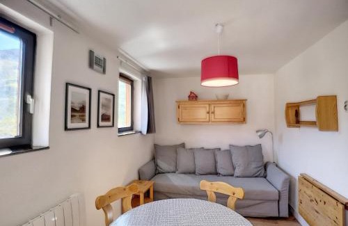 Les Bruyeres Apartment | Charmant 2P rénové 4 pers, sud, balcon, ski aux pieds, Les Menuires - FR-1-178-137