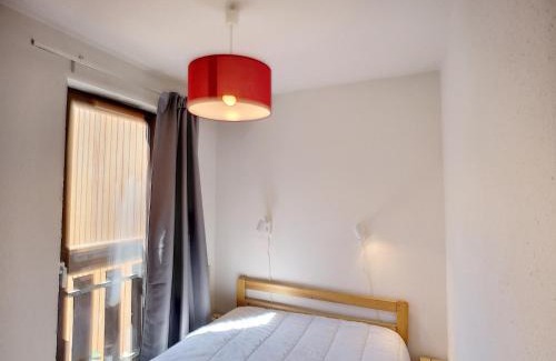 Les Bruyeres Apartment | Charmant 2P rénové 4 pers, sud, balcon, ski aux pieds, Les Menuires - FR-1-178-137