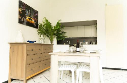 Chalon-sur-Saone Apartment | Charmant appartement Chalonnais- Proche de la gare