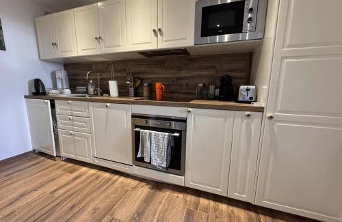 La Croix-Valmer Apartment | Charmant appartement rénové au calme avec jardin, à 100m des commerces - FR-1-726-56
