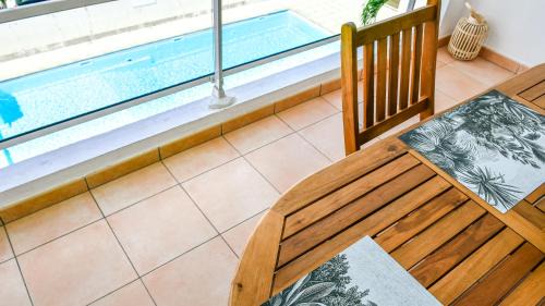 Les Abymes Apartment | Charmant appartement aux abymes