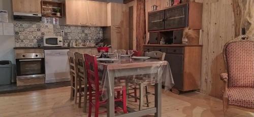 Mirebel Apartment | Charmant Gite 6 Places Secteur Jura