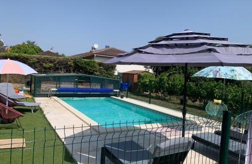 Montignac-Charente Apartment | Charmant Studio meublé