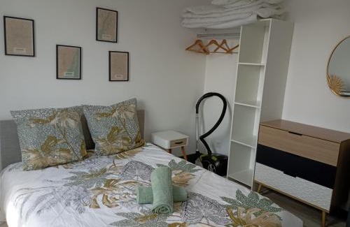 Coudekerque-Branche Apartment | Charmant T2 proche Dunkerque