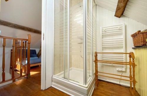 L'Epinay-le-Comte House | Charmante maison avec spa et Wifi au cœur du bocage Domfrontais - FR-1-497-101