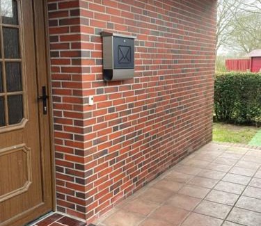 Dunum Apartment | Charmantes Butzen-Nest am Radweg