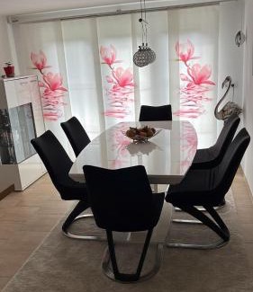 Velden am Worther See House | Charmantes Ferienhaus - Velden