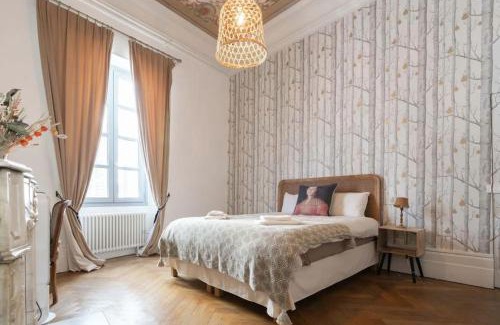 Avignon City Centre Apartment | Charme&Confort à deux pas du Palais Clim,Terrasse