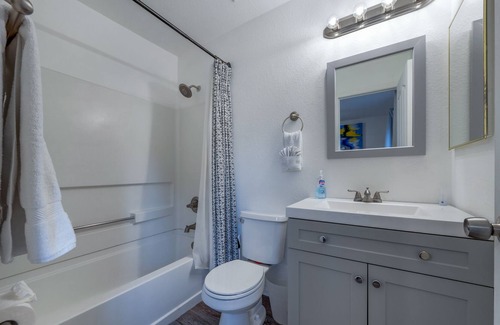 Tucson House | Charmer / 2 br / 2 ba / Fenced / Near Kino Sports