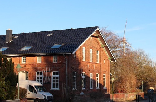 Langen b. Bremerhaven Apartment | Charming apartment in historic walls directly behind the dike!