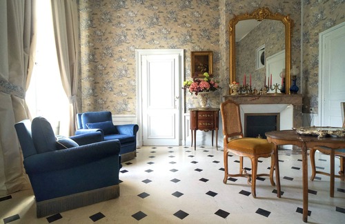 Bourre Bed & Breakfast | Charming manor house with 2 suites, swimming pool, 15 min from Chenonceau and Beauval