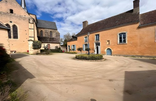 Ballon-Saint-Mars House | Charming Home near Le Mans Circuit