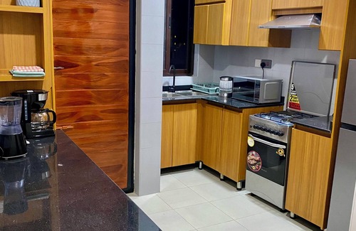 Kampala Apartment | Charming 1-BDR Apartment with All Essentials. Perfect for a Relaxing Stay.