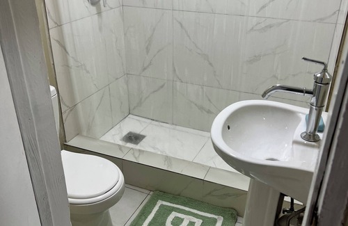 Constant Spring Apartment | Charming 1-bedroom apartment in Kingston with WiFi and AC