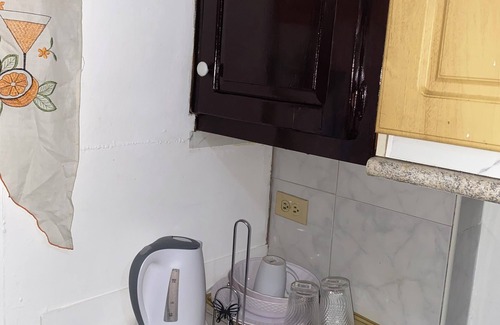 Spanish Town Apartment | Charming 1-bedroom apartment in delightful Portmore with AC, WiFi