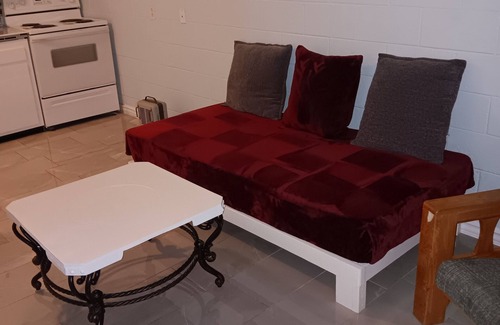 Las Vegas Condo | Charming 1-bedroom condo in fabulous Las Vegas with AC, WiFi, nunit 2n