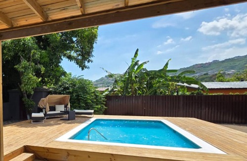 Saint Andrew House | Charming 1-bedroom house in fabulous Kingston with Pool