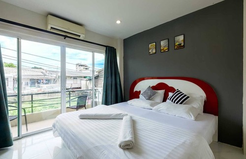 Bang Kho Laem House | Charming 1-bedroom house with fitness room and AC in awesome Bangkok