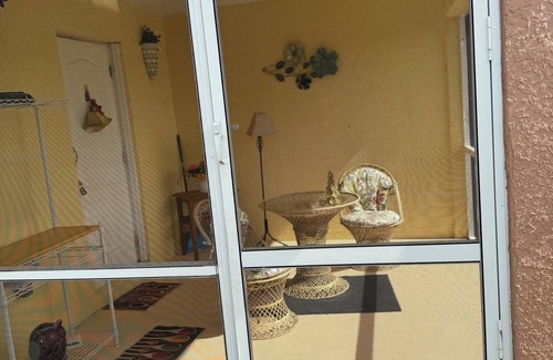 Lehigh Acres Apartment | Charming 1-bedroom apartment with AC, WiFi in lovely Lehigh Acres