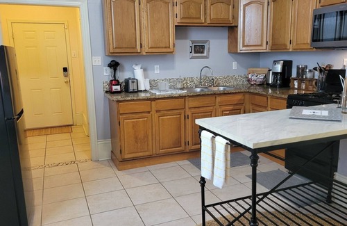 New Orleans Apartment | Charming 1-bedroom apartment in enchanting Bywater, New Orleans with WiFi, AC