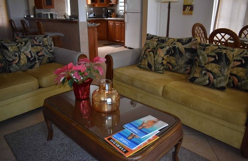 South Hill Villa | Charming 1-bedroom villa in wonderful South Hill with AC, WiFi