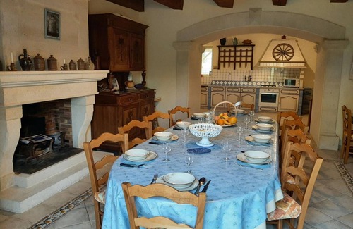 Viville Cottage | Charming 18th Century Gîte with Garden, Fireplace, and Modern Amenities