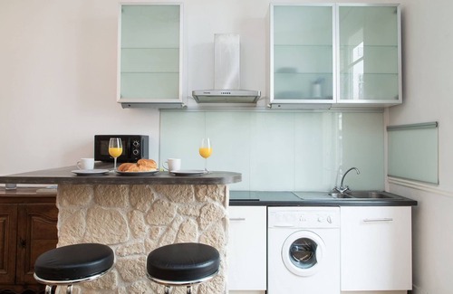 Bonne-Nouvelle Apartment | Charming 1BR Near Le Marais - the Heart of Paris