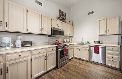 Flagstaff Cabin | Charming 2 BD Flagstaff home w/golf/resort access