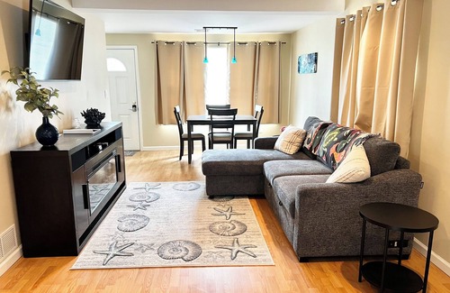 Brick House | Charming 2-bedroom beach house at the Jersey Shore.