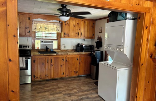 Moultonborough House | Charming 2-bedroom house in Moultonborough with AC, WiFi. Enjoy your stay
