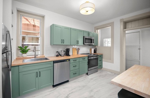 Shaw Apartment | Charming 2-bedroom apartment in lovely St. Louis with WiFi, AC