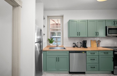 Shaw Apartment | Charming 2-bedroom apartment in lovely St. Louis with WiFi, AC