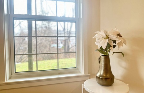 Fredericton House | Charming 2-bedroom guest suite in the prime location of Fredericton