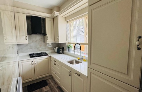 Maynooth Cottage | Charming 2-bedroom cottage nea Maynooth University with WiFi