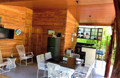 Canton Hojancha Cabin | Charming 2-bedroom cabin in beautiful Santa Marta with AC, WiFi