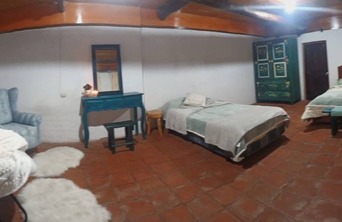 Angochagua Other | Charming 2-bedroom farmhouse in delightful Ibarra with WiFi