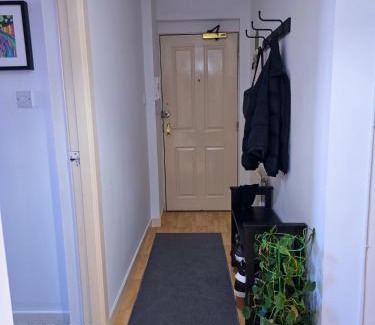 Leith Apartment | Charming 2-Bedroom Flat in Leith