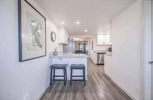 Montrose House | Charming 2-bedroom house with AC, WiFi centrally located in Montrose, CO