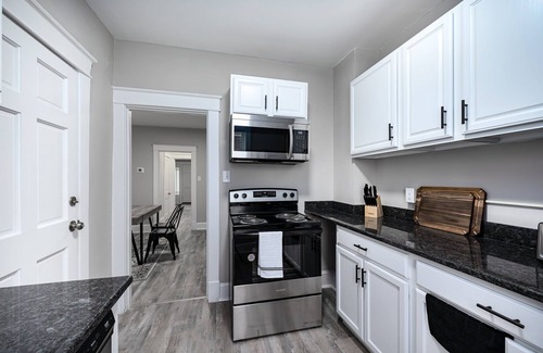 Hopewell House | Charming 2-Bedroom Townhome Near The Water, in Wonderful Hopewell