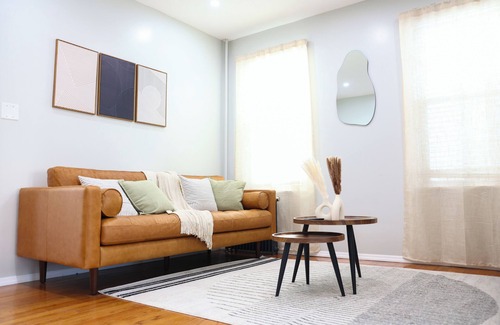 Hackensack River Waterfront Apartment | Charming 2-bedroom apartment, Easy access to NYC