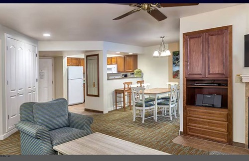 Round Hill Village Resort | Charming 2-bedroom resort in Zephyr Cove