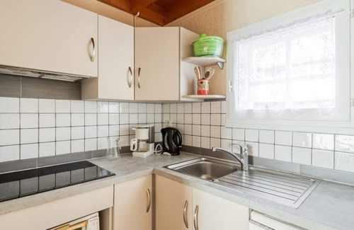 Esquieze-Sere Apartment | Charming 2-Level Apartment for 6 with Garden, Near Ski Resorts and Amenities