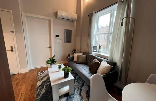 Flatbush Apartment | Charming 2B duplex in Prospect Park