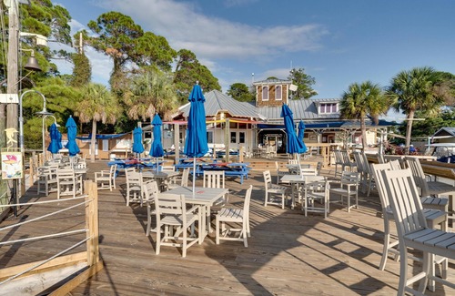 Baytowne Wharf Condo | Charming 2BR Market St. Suite in Sandestin Golf & Beach Resort