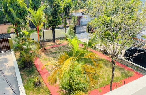 Vazhuthacaud Villa | Charming 3-bedroom villa with WiFi, AC in fabulous Thiruvananthapuram
