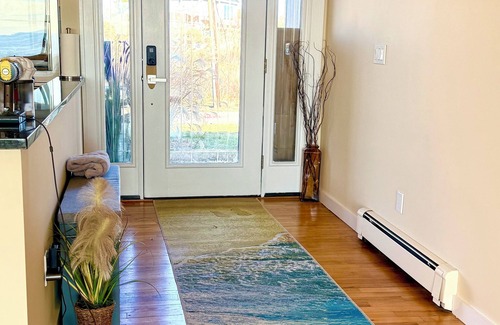 Patchogue House | Charming 3-bedroom house with private access waterfront
