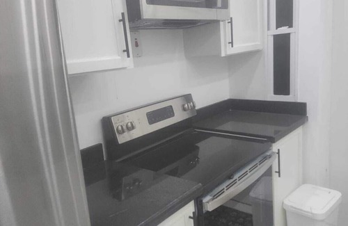 Portmore House | Charming 3-bedroom house with WiFi, AC in enjoyable Portmore