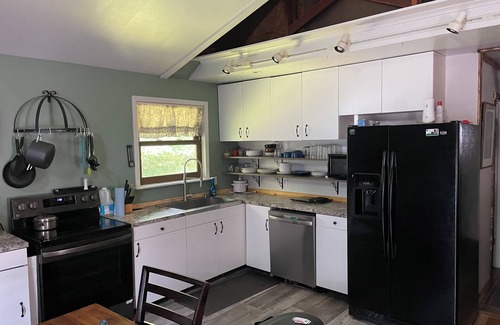 Winter House | Charming 3-bedroom house located on Atv-snowmobile route.